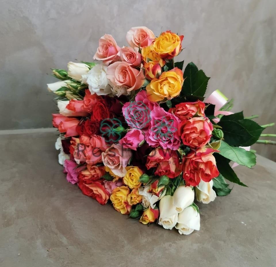 Букет цветов из: Розы в Камбилеевском