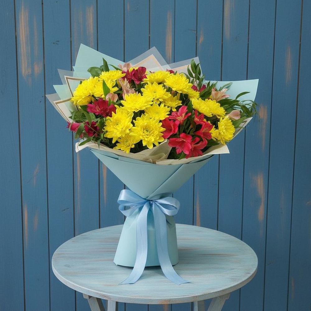 Букет цветов из: Альстромерии и Хризантемы в Камбилеевском
