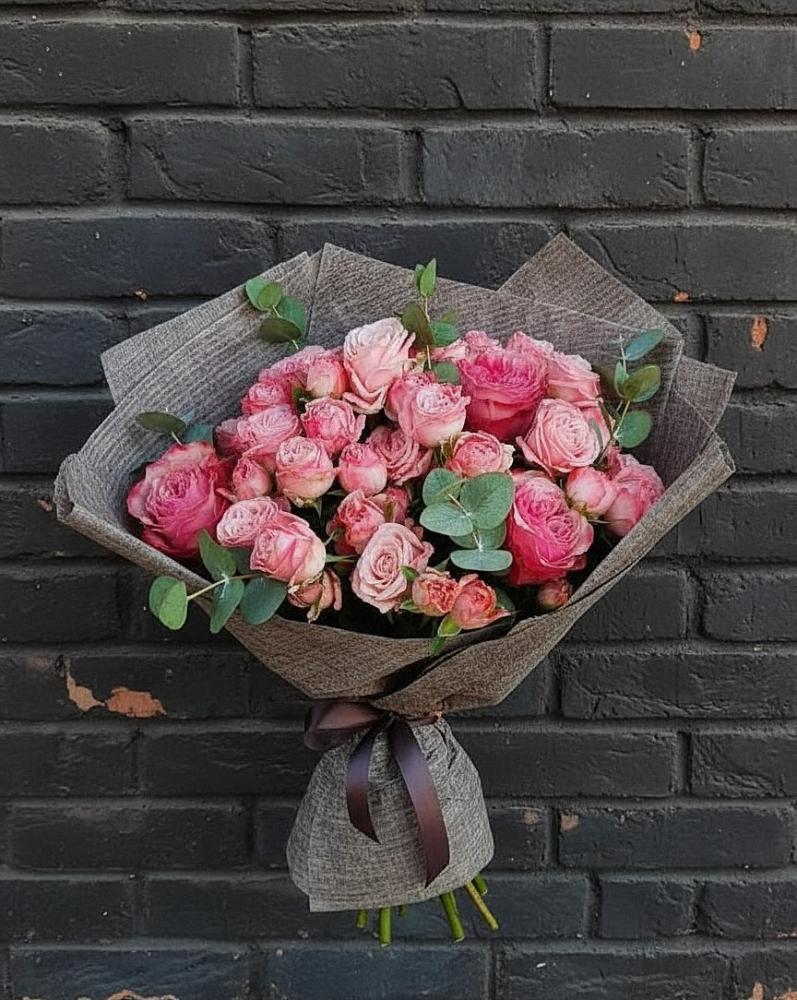 Букет цветов из: Розы в Камбилеевском