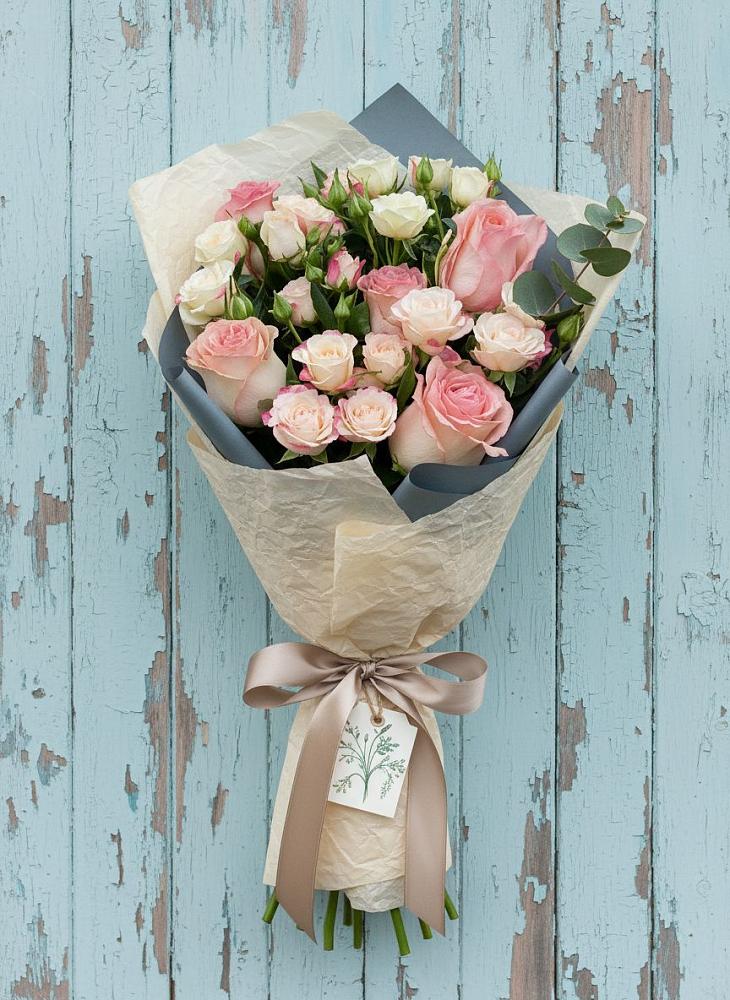 Букет цветов из: Розы в Камбилеевском