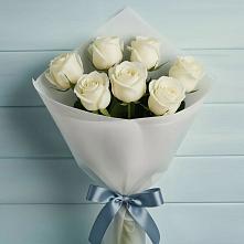 Букет 7 Белых роз Эдлесс Лав в Камбилеевском