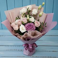 Букет цветов из:  Розы и Лизиантусы #REPLACE_PRED# Камбилеевском