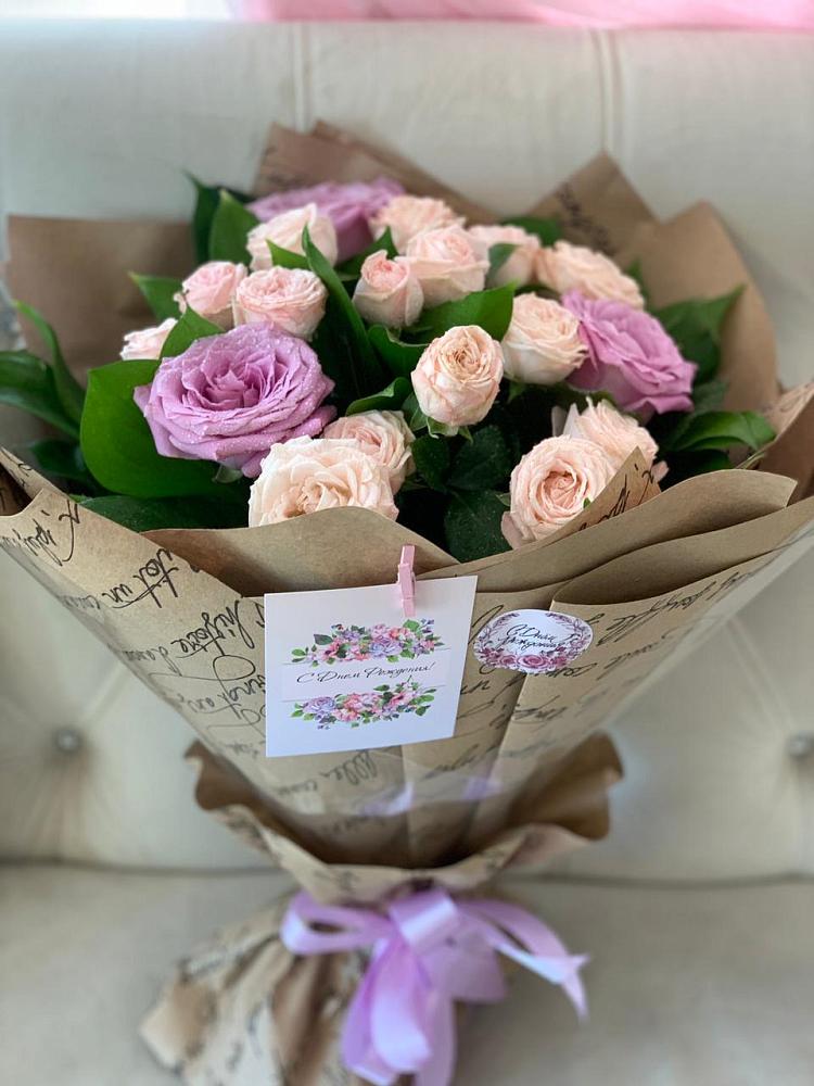 Букет цветов из: Розы в Камбилеевском