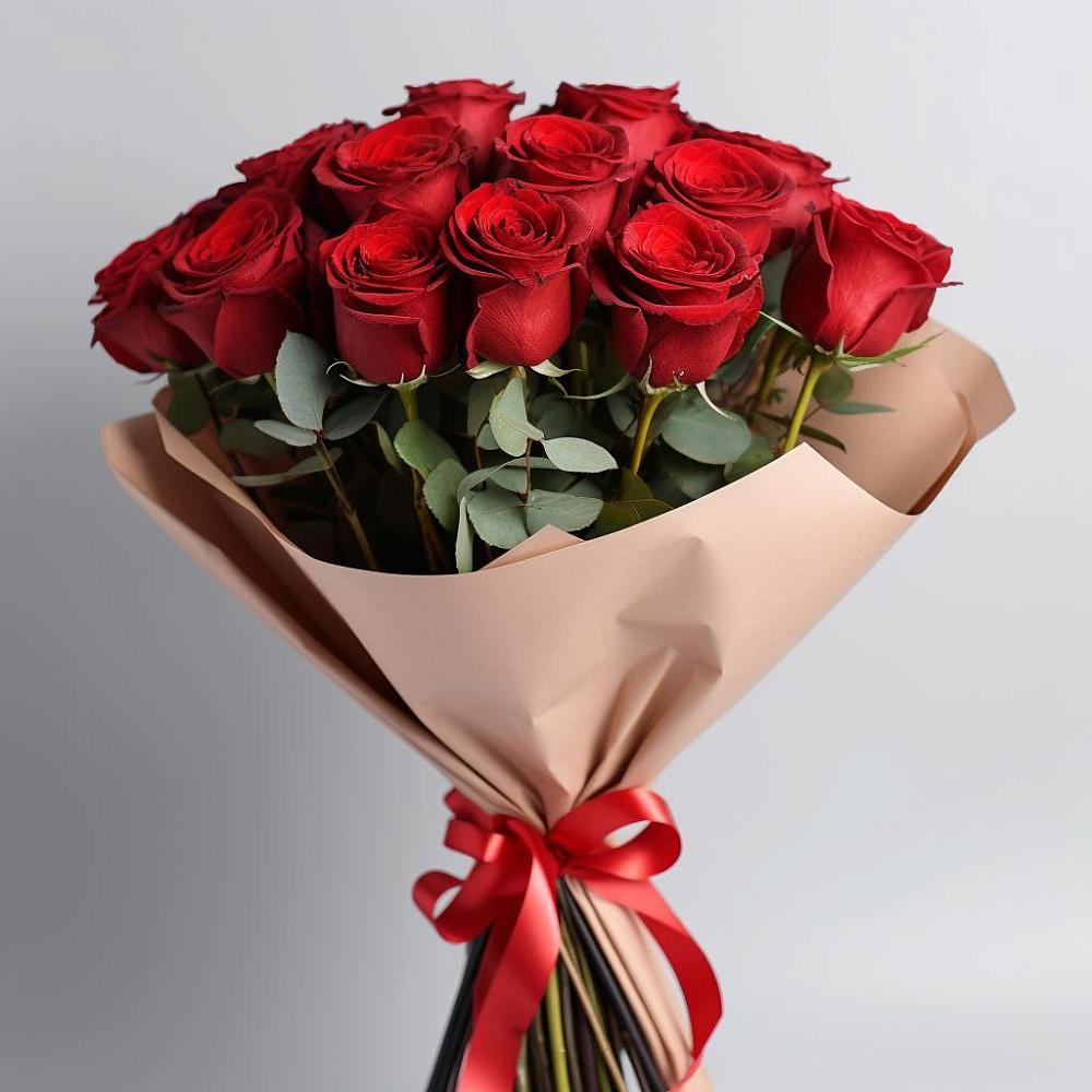 Букет 15 Красных роз Эдлесс Лав в Камбилеевском