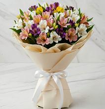Букет цветов из:  Альстромерии в Камбилеевском