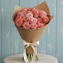 Букет цветов из:  Розы в Камбилеевском