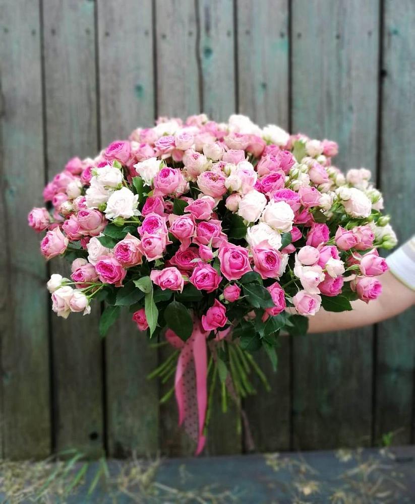 Букет Розовые кустовые розы Натали и Лав Лидия в Камбилеевском