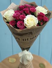 Букет цветов из:  Розы в Камбилеевском