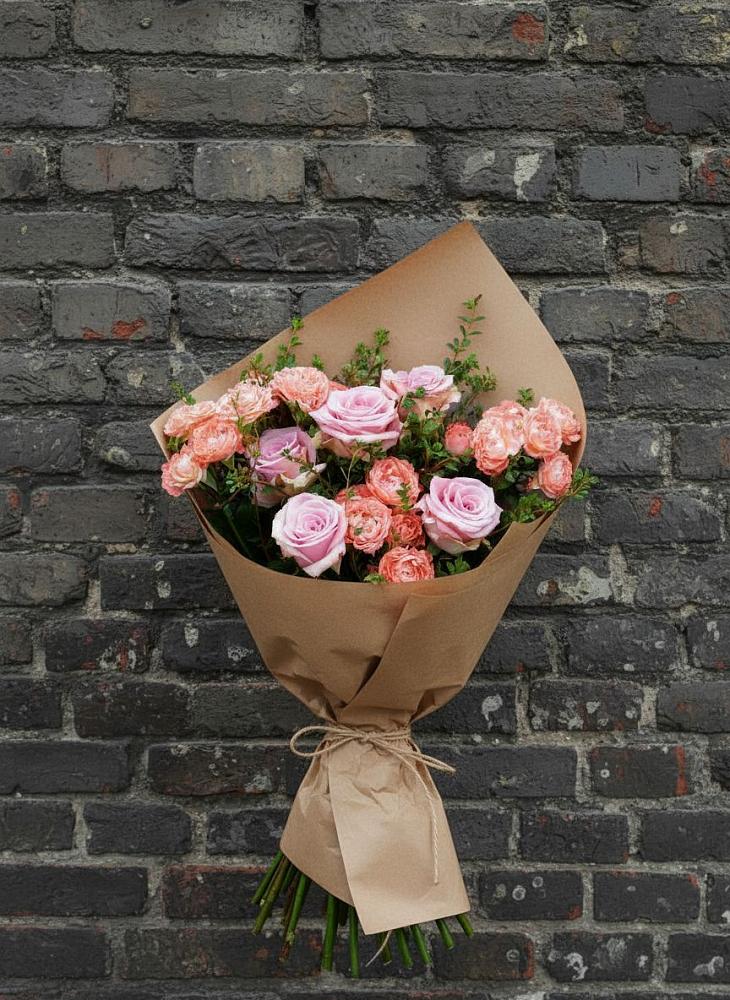 Букет цветов из: Розы в Камбилеевском