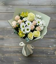 Букет цветов из:  Альстромерии, Розы и Хризантемы в Камбилеевском