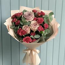 Букет цветов из:  Гвоздики и Розы #REPLACE_PRED# Камбилеевском