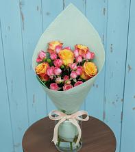 Букет цветов из:  Розы в Камбилеевском